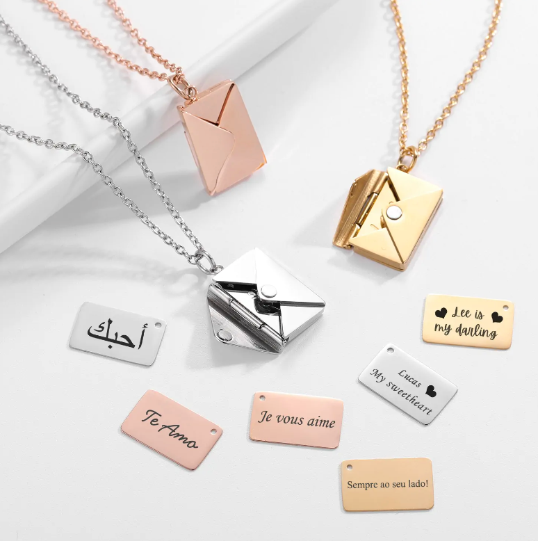 Amour Envelope Necklace